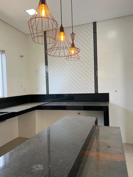 Casa Plana com energia fotovoltaíca: 20ª foto da galeria de imagens do imóvel