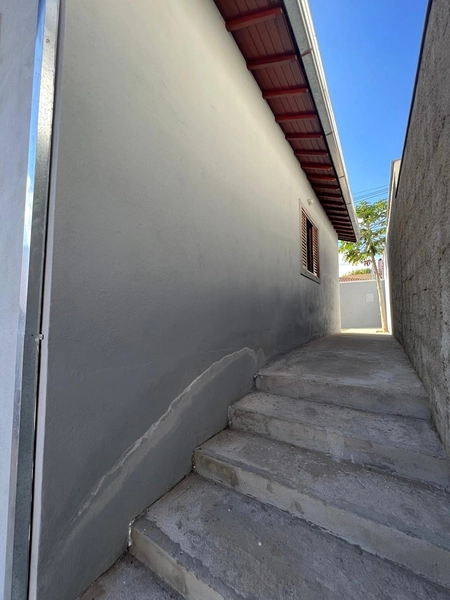 Casa com terreno inteiro por 320 mil: 20ª foto da galeria de imagens do imóvel