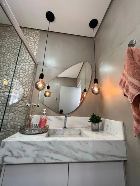 Casa com 4 dormitórios e Piscina: 22ª foto da galeria de imagens do imóvel