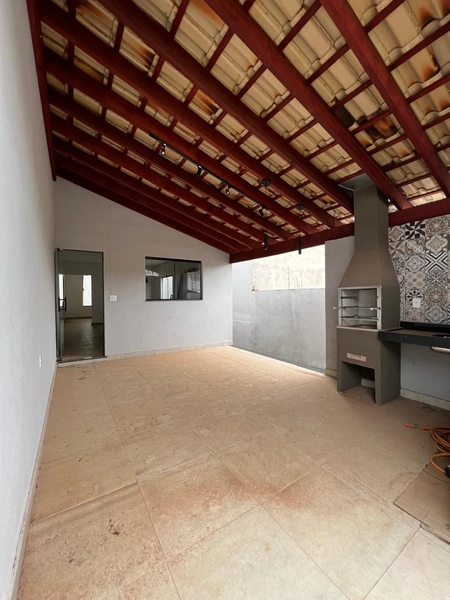 Casa próxima ao condomínio Quinta das Palmeiras: 1ª foto da galeria de imagens do imóvel