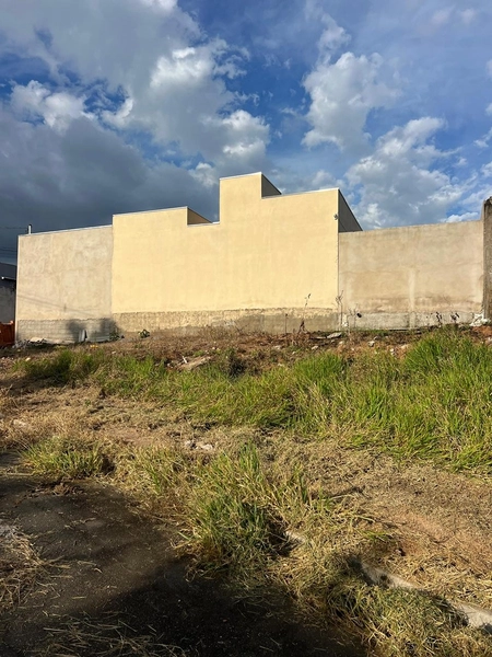 Terreno de esquina com 252 m² de 85.000,00 por 75.000,00: 4ª foto da galeria de imagens do imóvel