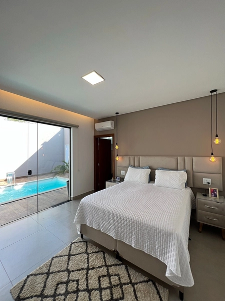 Casa com Piscina por 750 mil: 13ª foto da galeria de imagens do imóvel