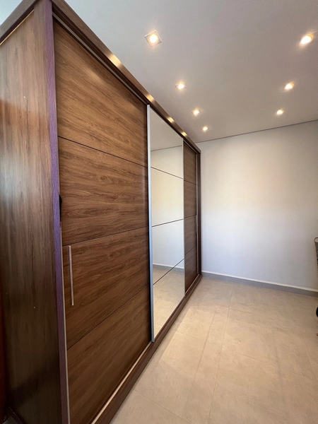 Casa com Piscina por 750 mil: 15ª foto da galeria de imagens do imóvel