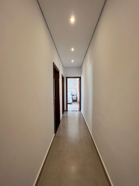 Casa com Piscina por 750 mil: 8ª foto da galeria de imagens do imóvel