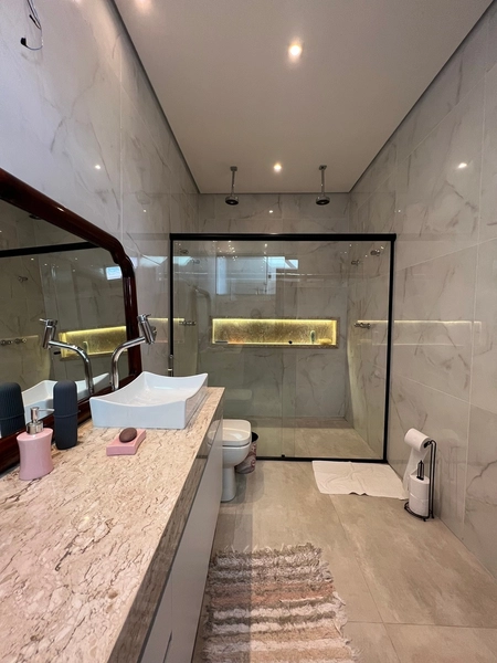 Casa com Piscina por 750 mil: 17ª foto da galeria de imagens do imóvel