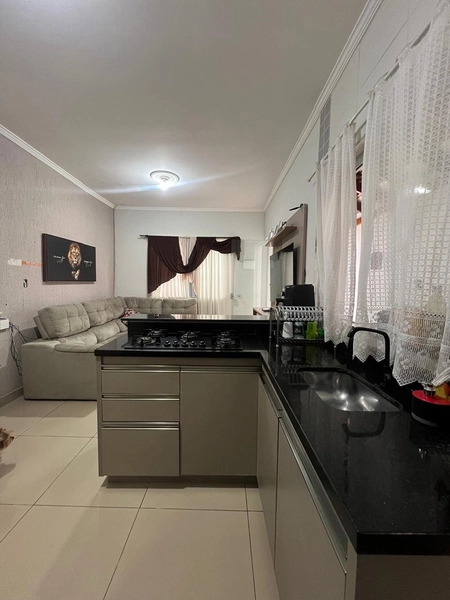 Casa à 5 minutos do shopping de 280 por 260 mil: 6ª foto da galeria de imagens do imóvel