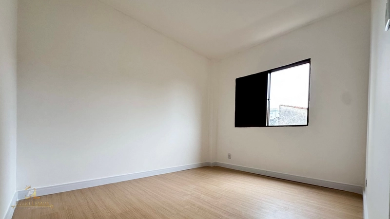 Apartamento com 2 dormitórios sendo uma suite, Vila Tupi, Lado Praia.: 12ª foto da galeria de imagens do imóvel