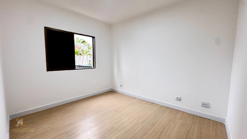 Apartamento com 2 dormitórios sendo uma suite, Vila Tupi, Lado Praia.: 8ª foto da galeria de imagens do imóvel