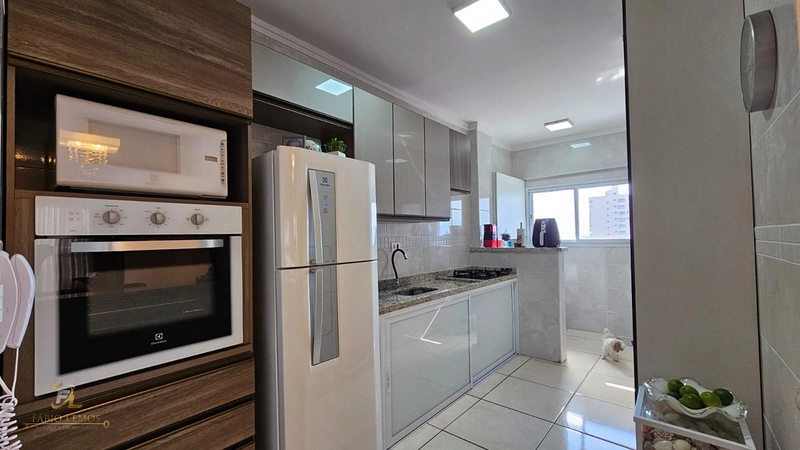 LINDO APARTAMENTO NA GUILHERMINA....: 8ª foto da galeria de imagens do imóvel