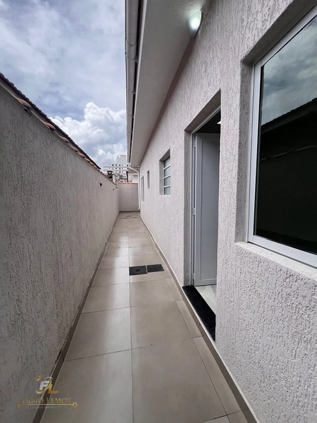  🏠 CASA DE 02 DORMITÓRIOS *REFORMADA* A 20 METROS DO MAR...: 12ª foto da galeria de imagens do imóvel