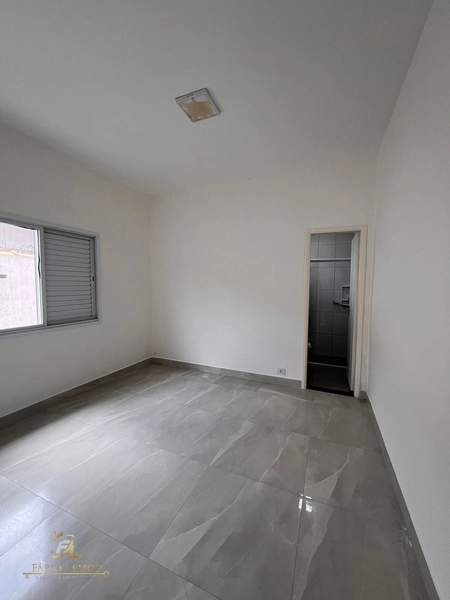  🏠 CASA DE 02 DORMITÓRIOS *REFORMADA* A 20 METROS DO MAR...: 10ª foto da galeria de imagens do imóvel