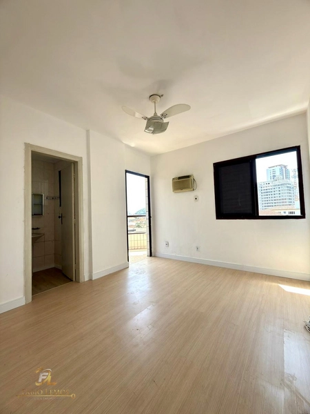 ÓTIMO APARTAMENTO A 400 METROS DO MAR : 8ª foto da galeria de imagens do imóvel