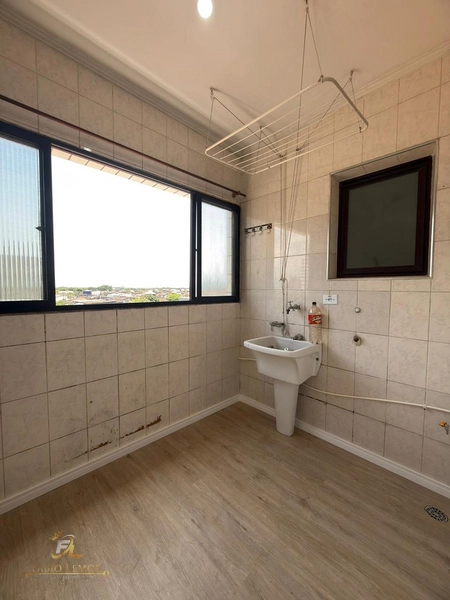 ÓTIMO APARTAMENTO A 400 METROS DO MAR : 15ª foto da galeria de imagens do imóvel