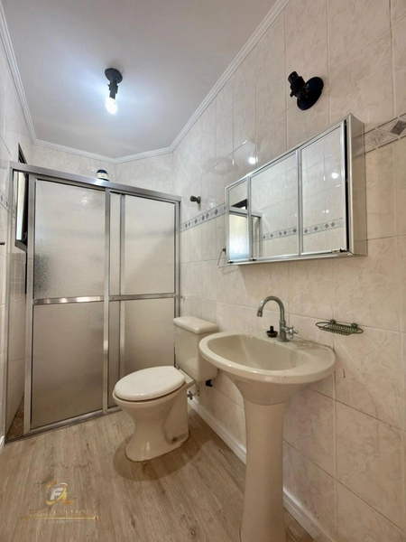 ÓTIMO APARTAMENTO A 400 METROS DO MAR : 11ª foto da galeria de imagens do imóvel