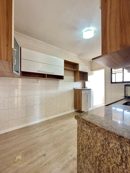 ÓTIMO APARTAMENTO A 400 METROS DO MAR : 13ª foto da galeria de imagens do imóvel