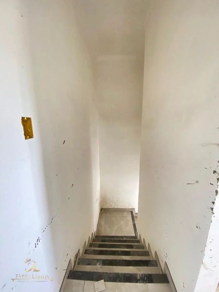 SOBRADO INDIVIDUAL E NOVO : 6ª foto da galeria de imagens do imóvel