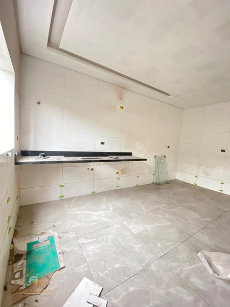 SOBRADO INDIVIDUAL E NOVO : 4ª foto da galeria de imagens do imóvel