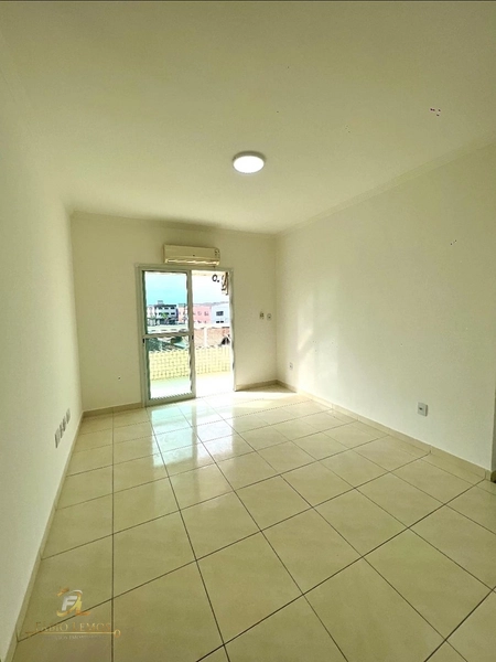 APARTAMENTO SÓ A 400 METROS DA PRAIA : 5ª foto da galeria de imagens do imóvel