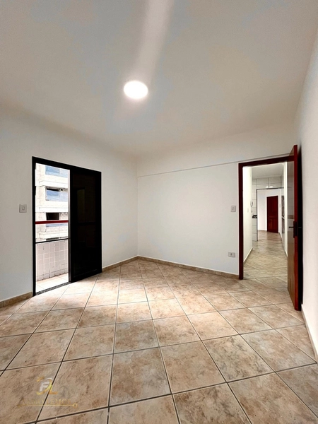 ÓTRIMO APARTAMENTO A 200 METROS DO MAR : 7ª foto da galeria de imagens do imóvel