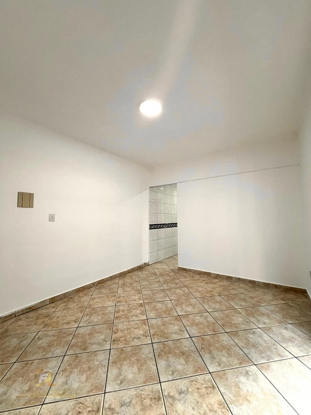 ÓTRIMO APARTAMENTO A 200 METROS DO MAR : 5ª foto da galeria de imagens do imóvel