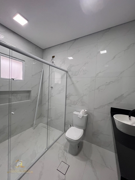 Casa isolada com piscina - aceita financiamento : 9ª foto da galeria de imagens do imóvel