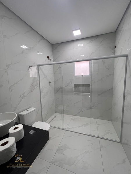 Casa isolada com piscina - aceita financiamento : 8ª foto da galeria de imagens do imóvel