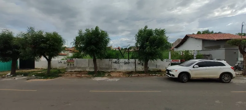 Ótimo terreno  no centro de Santa Quitéria, ideal para uma casa ampla.: 5ª foto da galeria de imagens do imóvel