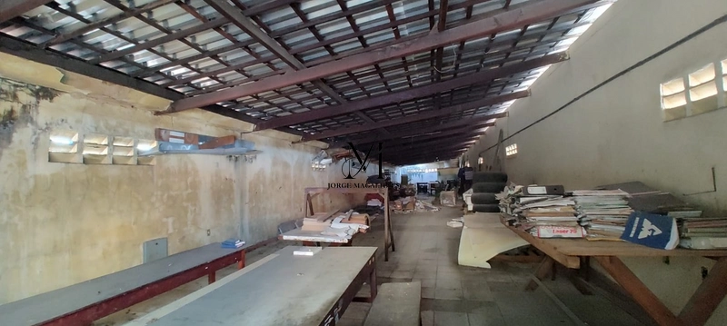 SALÃO COMERCIAL: 2ª foto da galeria de imagens do imóvel