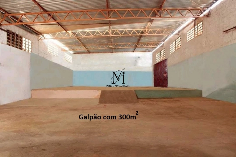 CASA E SALÃO: 6ª foto da galeria de imagens do imóvel