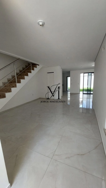 Casa à Venda no Edson Queiroz – Fortaleza: 3ª foto da galeria de imagens do imóvel