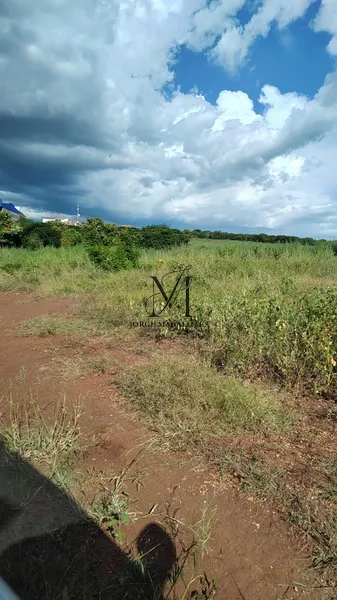 ÓTIMO LOTEAMENTO PARA INSVESTIDOR E CONSTRUTOR.: 1ª foto da galeria de imagens do imóvel