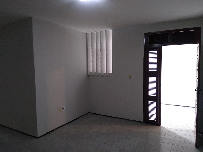 Casa à venda próxima ao Lago do Jacarey: 9ª foto da galeria de imagens do imóvel