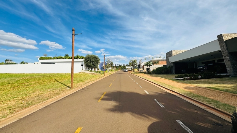 Terreno de 1.372m² no Residencial Damha Golf em São Carlos/SP.: 3ª foto da galeria de imagens do imóvel
