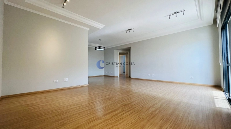 Apartamento de 3 dormitórios no centro de São Carlos/SP: 2ª foto da galeria de imagens do imóvel