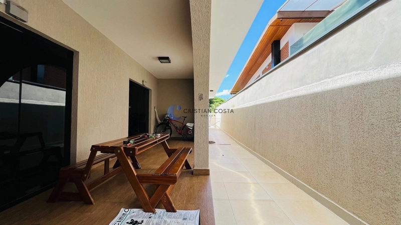 Casa de 4 dormitórios e piscina no Cond. Parque Sabará em São Carlos: 6ª foto da galeria de imagens do imóvel