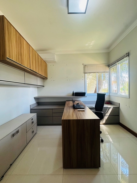 Casa de 3 Suítes no Condomínio Damha II em São Carlos/SP.: 3ª foto da galeria de imagens do imóvel