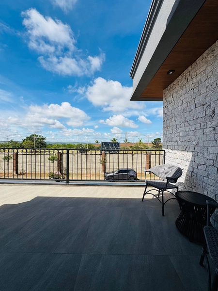 Casa contemporânea com 4 Suítes e piscina no Condomínio Faber IV no Parque Faber em São Carlos/SP: 9ª foto da galeria de imagens do imóvel