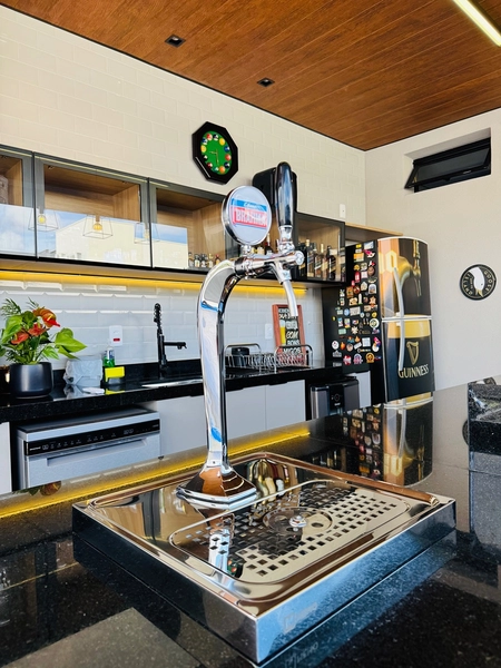 Casa contemporânea com 4 Suítes e piscina no Condomínio Faber IV no Parque Faber em São Carlos/SP: 43ª foto da galeria de imagens do imóvel