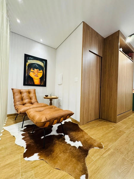 Casa contemporânea com 4 Suítes e piscina no Condomínio Faber IV no Parque Faber em São Carlos/SP: 5ª foto da galeria de imagens do imóvel