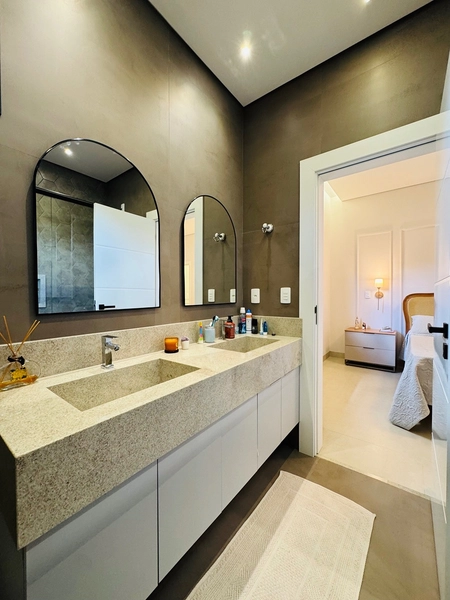 Casa contemporânea com 4 Suítes e piscina no Condomínio Faber IV no Parque Faber em São Carlos/SP: 31ª foto da galeria de imagens do imóvel