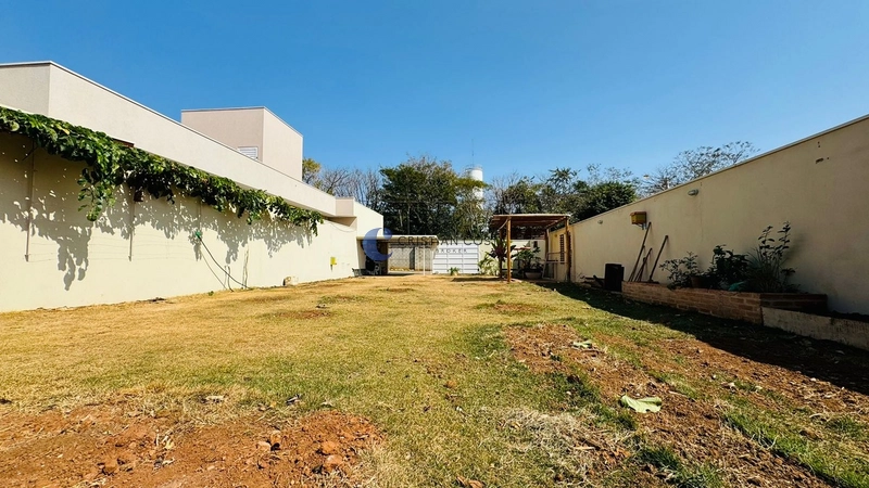 Terreno de 250 m² no condomínio Faixa azul em São Carlos/SP: 4ª foto da galeria de imagens do imóvel