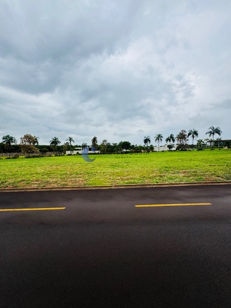 Terreno de 1430m² no Condomínio Damha Golf em São Carlos/SP.: 4ª foto da galeria de imagens do imóvel