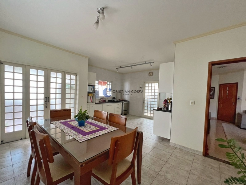 Casa de 3 dormitórios no Jardim Bandeirantes em São Carlos/SP: 7ª foto da galeria de imagens do imóvel