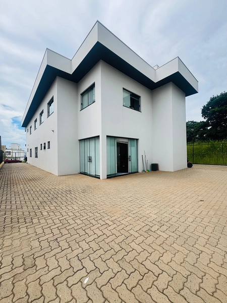 Prédio comercial no Parque Tecnológico Eco Tec Damha I em São Carlos/SP.: 26ª foto da galeria de imagens do imóvel