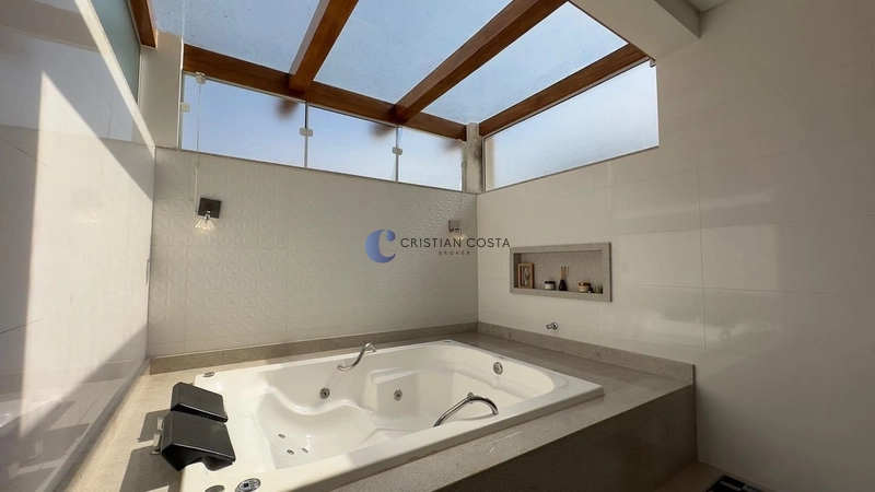 Casa de 4 suítes e piscina no cond. Swiss Park em São Carlos/SP: 10ª foto da galeria de imagens do imóvel