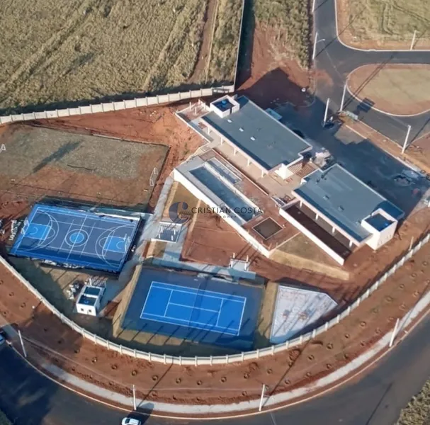 Terreno 240 m² no condomínio residencial Villeneuve em São Carlos/Sp: 2ª foto da galeria de imagens do imóvel