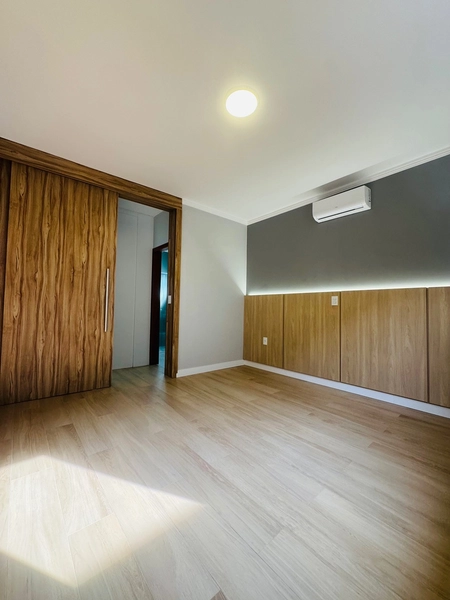 Casa de 3 dormitórios 1 suíte closet e escritório no Residencial Eldorado em São Carlos/SP.: 26ª foto da galeria de imagens do imóvel