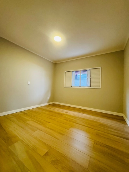 Casa de 3 dormitórios 1 suíte closet e escritório no Residencial Eldorado em São Carlos/SP.: 23ª foto da galeria de imagens do imóvel
