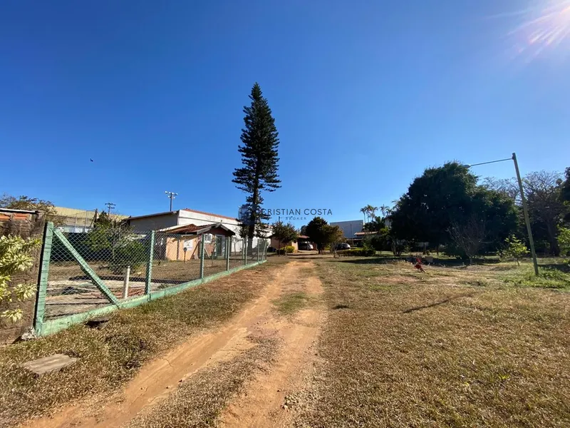 CHÁCARA COM 3.536 M² NO JARDIM TANGARAS EM SÃO CARLOS/SP: 2ª foto da galeria de imagens do imóvel