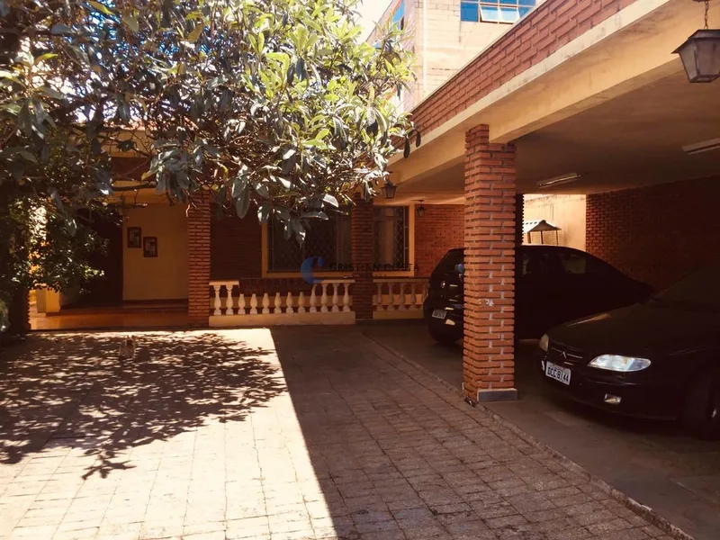CASA COM 3 DORMITÓRIOS NO CENTRO DE SÃO CARLOS/SP: 3ª foto da galeria de imagens do imóvel
